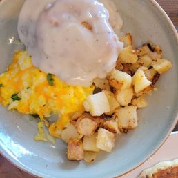 Biscuits & Turkey Sausage Gravy With Eggs