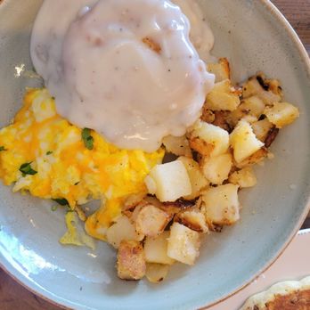 First Watch - Turkey sausage grave with biscuits - Min - Breakfast & Brunch Near Me - Indianapolis, Indiana
