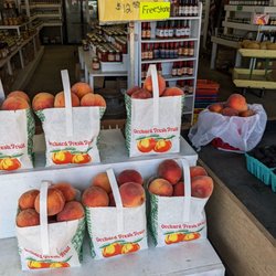 Abbott Farms - Yellow peaches, freestone, half peck bags. $12.50 each. These are the best, five-star peaches.