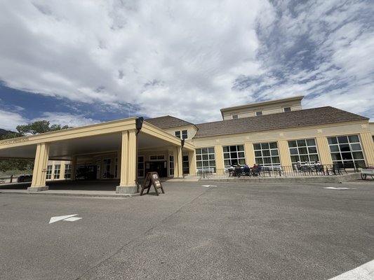 Mammoth Hot Springs Hotel & Cabins by null