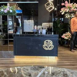 Rose Tea Lounge - Fremont