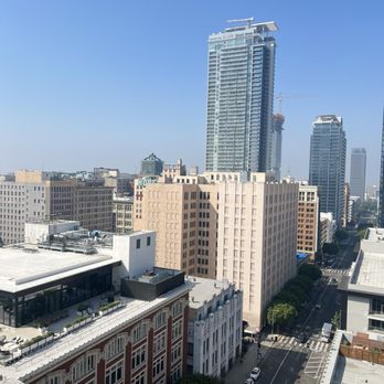 Cafe Ora - View of rooftop - Hotels Near Me - Los Angeles, California Cafe Ora - View of rooftop - Hotels Near Me - Los Angeles, California