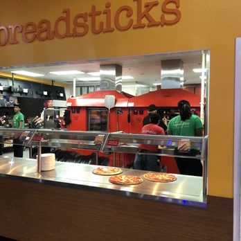 Peter Piper Pizza - Kitchen - Pizza Near Me - San Antonio, Texas