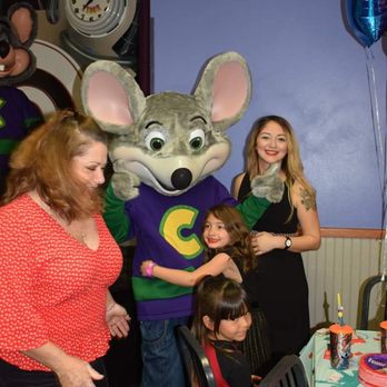 Chuck E. Cheese - Pizza Near Me - Brentwood, California Chuck E. Cheese - Pizza Near Me - Brentwood, California
