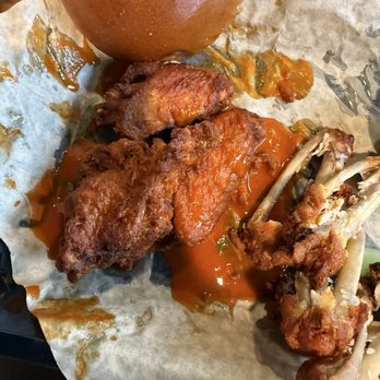 The Backyard Public House - Buffalo Wing Central - Pubs Near Me - Spokane, Washington