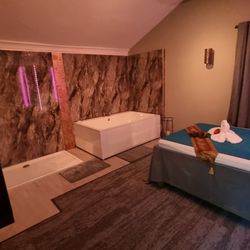Ship & Mitre - Newest therapies room.