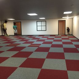 Illusion rooms that made my small son even shorter