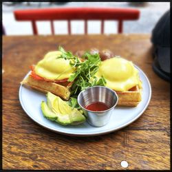 Salmon Benny with waffle