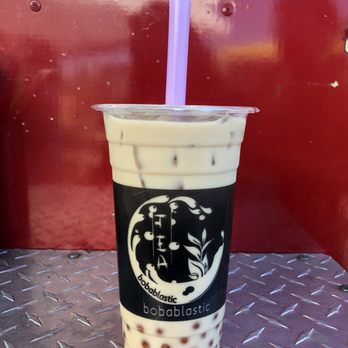 Bobablastic - Milk tea with peach boba. Really tasty!! - Food Trucks Near Me - Newberg, Oregon