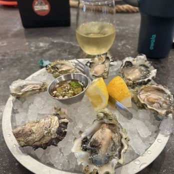 Shuck It Oysters & Seafood - Seafood Near Me - Martinez, California Shuck It Oysters & Seafood - Seafood Near Me - Martinez, California