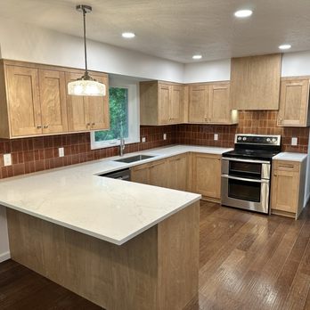 Nova Interiors - Brand new cabinets and counters - General Contractors Near Me - Springfield, Missouri