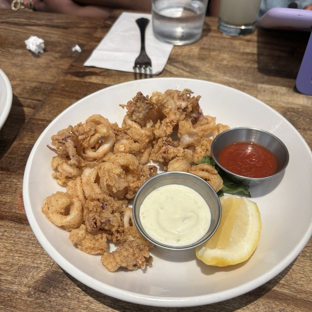 Peaches Grand - Fried Calamari - Seafood Near Me - Brooklyn, New York Peaches Grand - Fried Calamari - Seafood Near Me - Brooklyn, New York