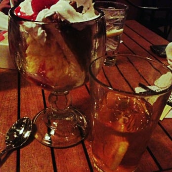 Belmont Brewing - Berry Cheesecake Special - Breweries Near Me - Long Beach, California