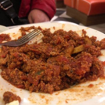 Le Roy Jucep - Italian poutine - Poutineries Near Me - Drummondville, Quebec Le Roy Jucep - Italian poutine - Poutineries Near Me - Drummondville, Quebec