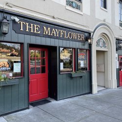 The Mayflower Pub - Outside