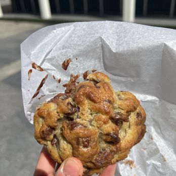 Funny Face Bakery - Chocolate chip cookie - Cupcakes Near Me - New York, New York Funny Face Bakery - Chocolate chip cookie - Cupcakes Near Me - New York, New York