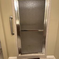 fox remodeling - Before Demo of Shower