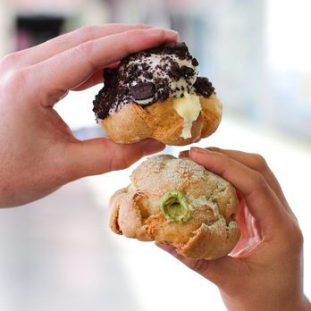 Beard Papa's - Desserts Near Me - Lynnwood, Washington