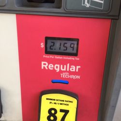 Chevron Stations Inc # 752 - I am loving this price!