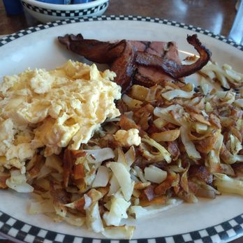 Black Bear Diner Salinas - The Grizz missing 2 components, which was fixed when I pointed it out. - Diners Near Me - Salinas, California