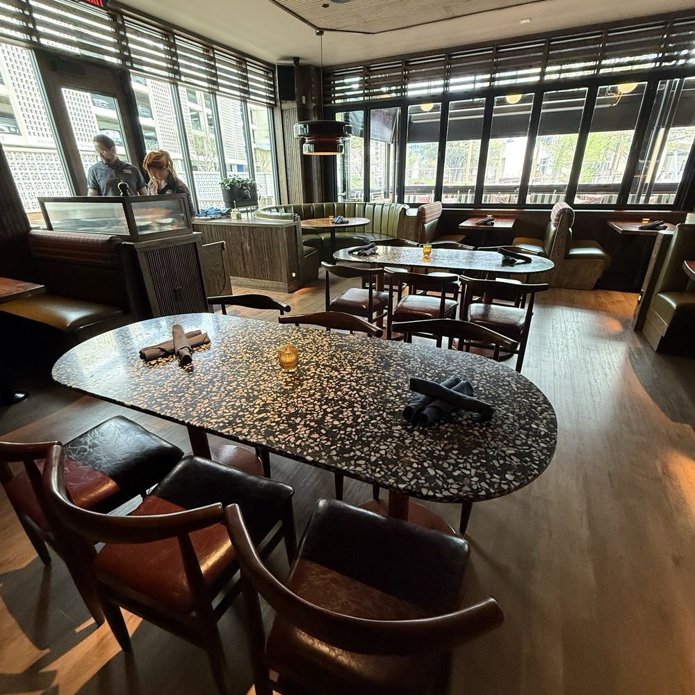Seager & Sons - Table - Pizza Near Me - Plano, Texas Seager & Sons - Table - Pizza Near Me - Plano, Texas