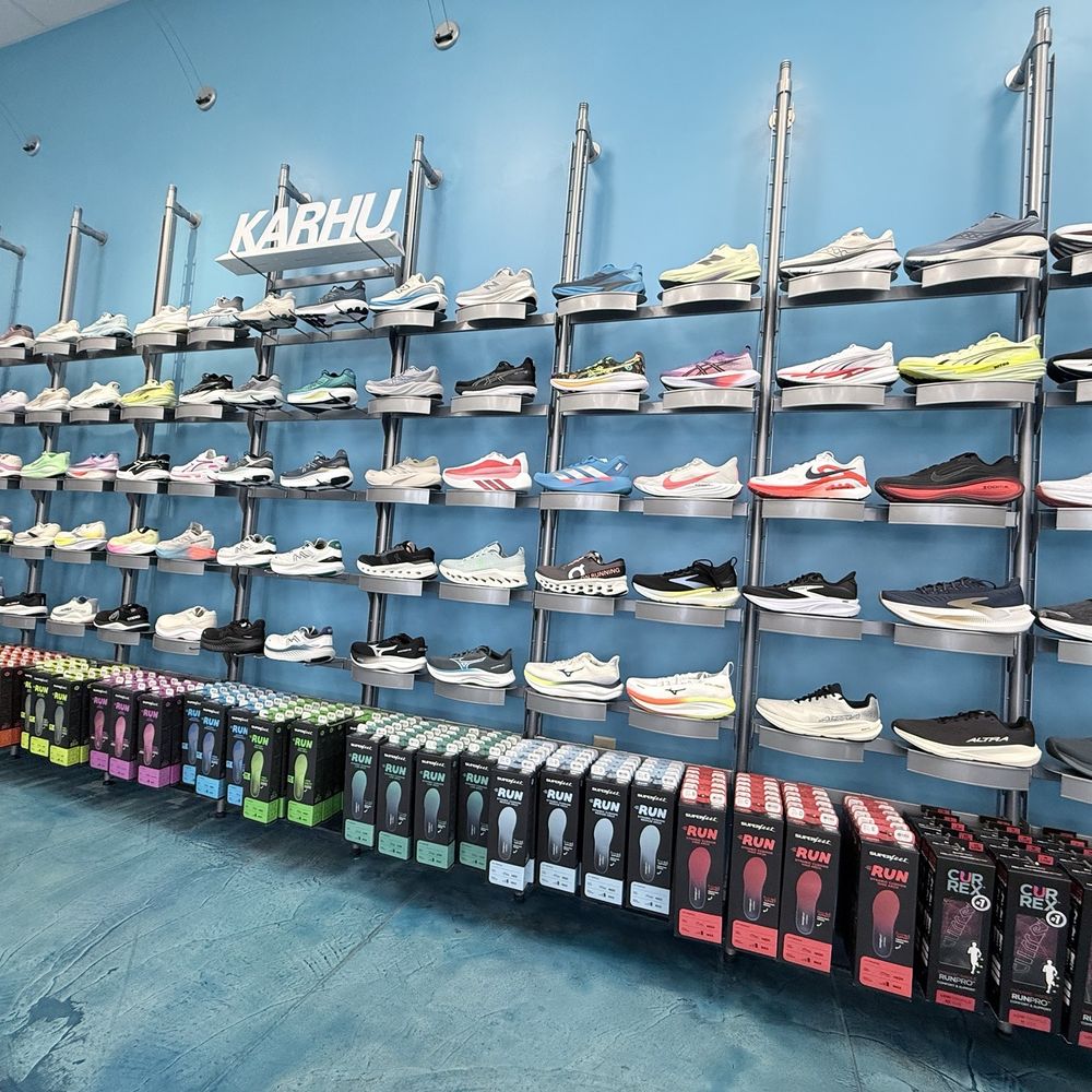 Fleet Feet - Sports Wear Near Me - Buffalo, New York Fleet Feet - Sports Wear Near Me - Buffalo, New York