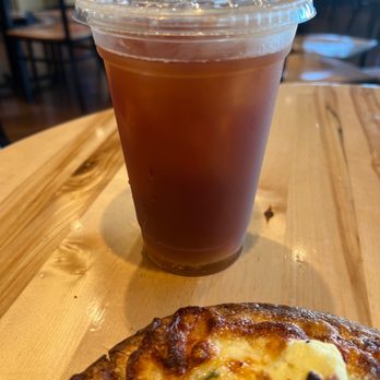 Alaska Coffee Roasting - Ginger Peach Iced Tea! - Coffee & Tea Near Me - North Miami, Florida Alaska Coffee Roasting - Ginger Peach Iced Tea! - Coffee & Tea Near Me - North Miami, Florida