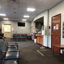 PIH Health Urgent Care Center Whittier - Waiting area