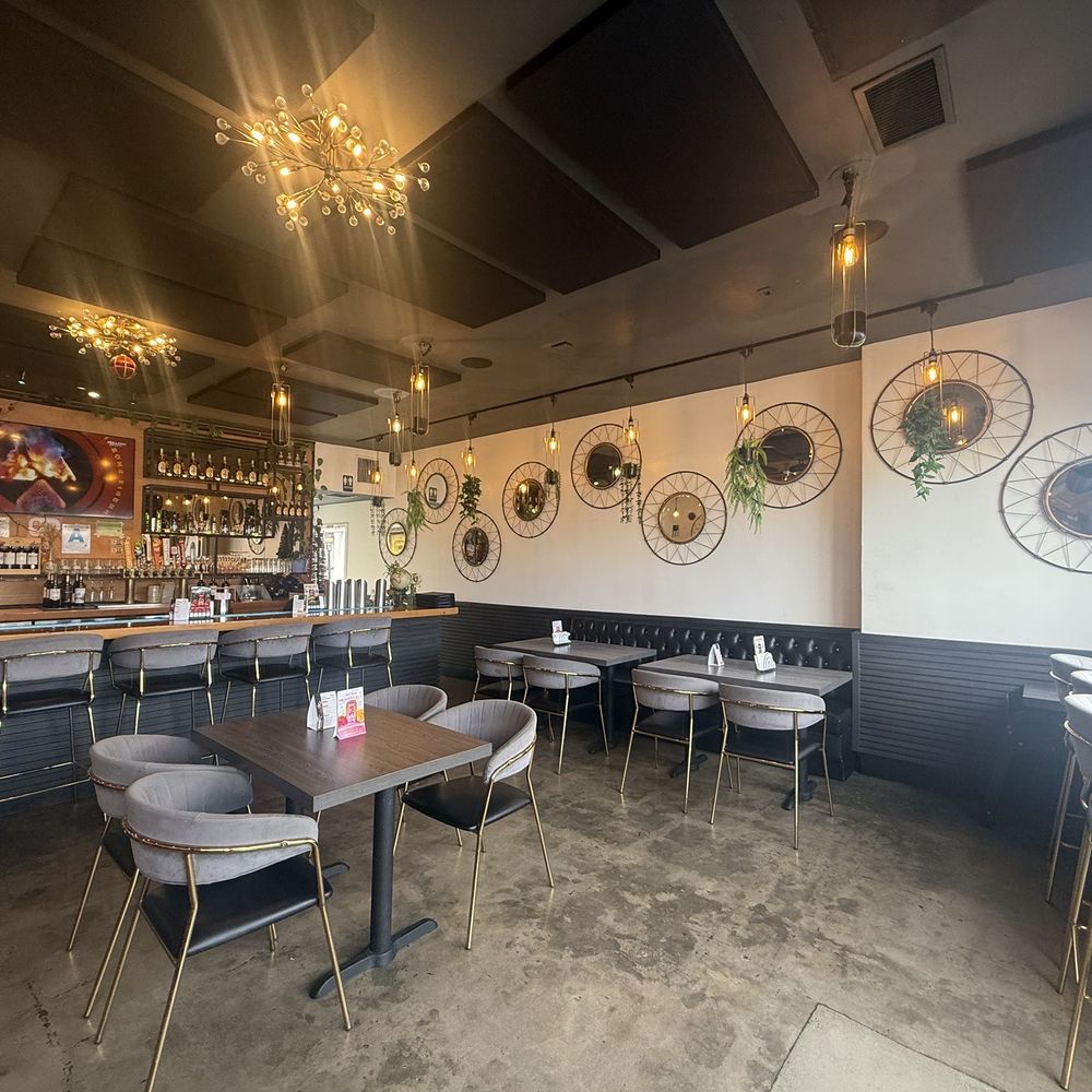 Tandoori Guys - Oceanside - Dining area - Indian Near Me - Oceanside, California Tandoori Guys - Oceanside - Dining area - Indian Near Me - Oceanside, California