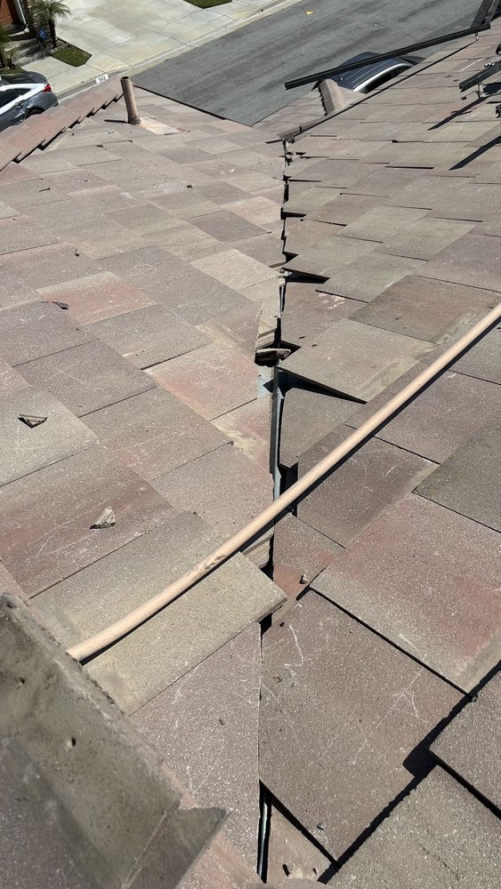 Slide of Icon Unlimited Roofing