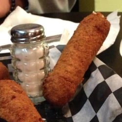 Buffalo Grill - Giant mozzarella sticks!