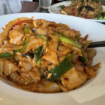 Thai Bloom! - Pad Khee Mao (with chicken) - Thai Near Me - Portland, Oregon
