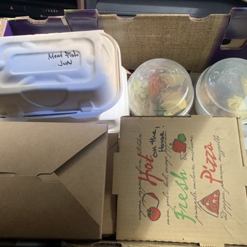 O'Kims - The pizza box with complementary mandoo!  Score! - Korean Near Me - Honolulu, Hawaii