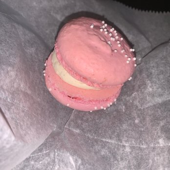 Gingersnaps Bakery - Bakeries Near Me - Lincoln, Rhode Island