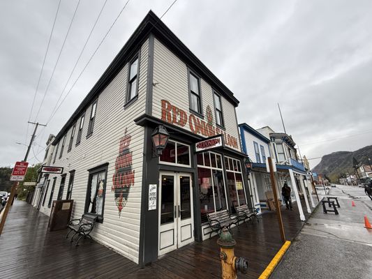 Red Onion Saloon by null