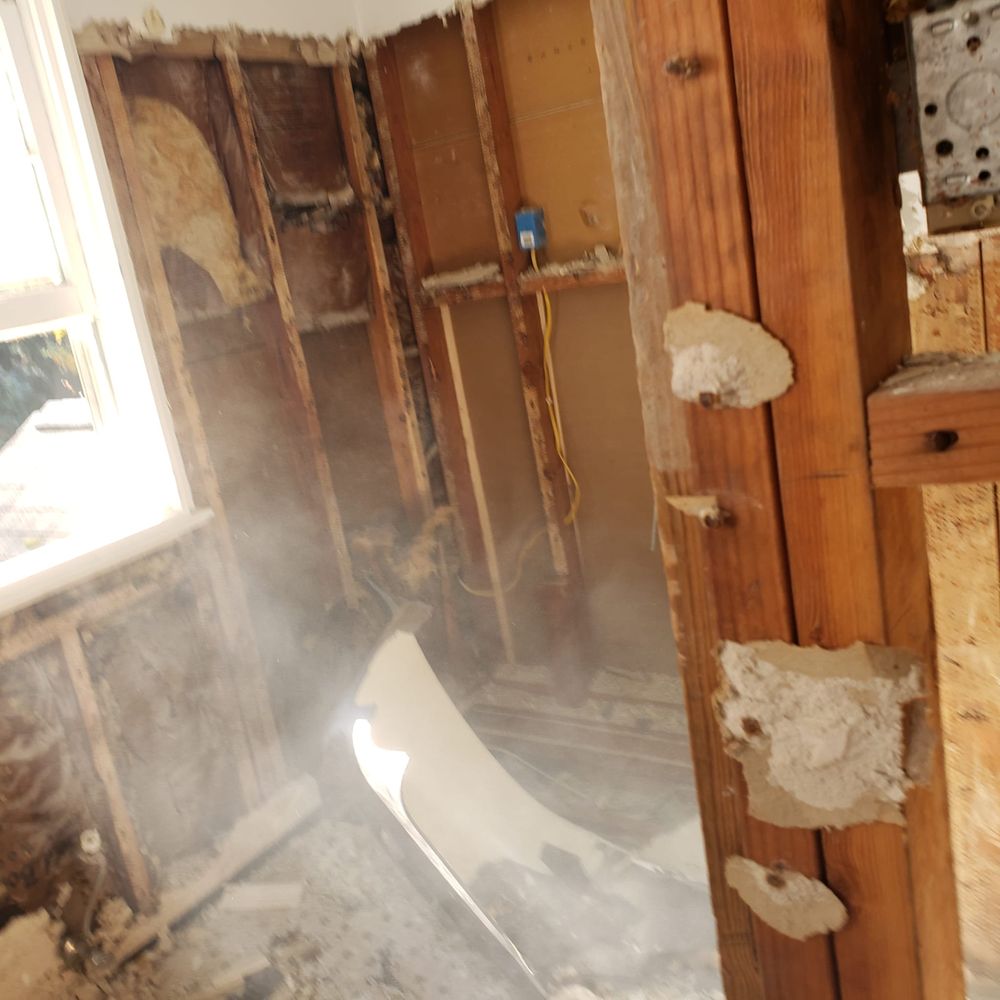 Slide of Mj & M Construction