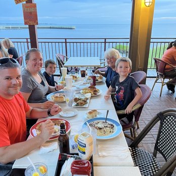 Nick's Boathouse - Dinner served outside by the water - Seafood Near Me - Pensacola, Florida