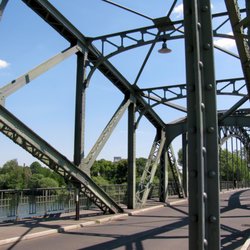 Spandauer See - Auf der gr. Eiswerderbrücke.
