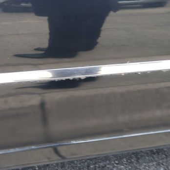 Limos of Austin - Cracked paint around the silver strip on car doors - Limos Near Me - Austin, Texas Limos of Austin - Cracked paint around the silver strip on car doors - Limos Near Me - Austin, Texas