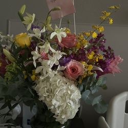 Tony Foss Flowers - Tony Foss Flowers: beautiful flowers and exceptional customer service!!!