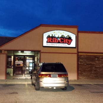 Rib City - Entrance to Rib City - Barbeque Near Me - Virginia Beach, Virginia