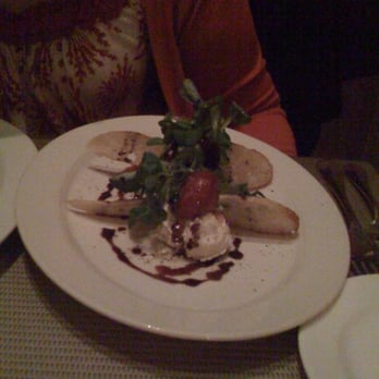 Mooo.... Beacon Hill - Beet salad with goat cheese - Steakhouses Near Me - Boston, Massachusetts