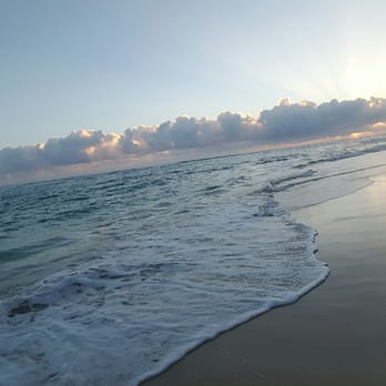 Laie Beach Park - Sunrise at 7am - Parks Near Me - Kailua, Hawaii Laie Beach Park - Sunrise at 7am - Parks Near Me - Kailua, Hawaii