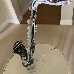 The Master Studio - Plexiglass saxophone