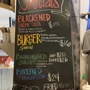 1718 Brewing Ocracoke - Food options at the vendor stand inside the brewery - Brewpubs Near Me - Ocracoke, North Carolina 1718 Brewing Ocracoke - Food options at the vendor stand inside the brewery - Brewpubs Near Me - Ocracoke, North Carolina