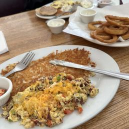 Kitchen sink and gurnerville omelette and onion rings. It's all about the gravy