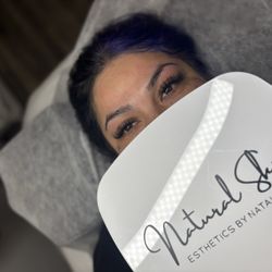 Natural Skyn - Anime Style Volume Lash Extensions
