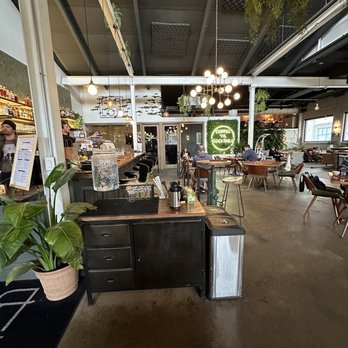 Parlor Public House - Aesthetic decor - Coffee & Tea Near Me - Indianapolis, Indiana Parlor Public House - Aesthetic decor - Coffee & Tea Near Me - Indianapolis, Indiana