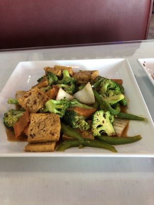 Lucy's North China Cuisine by null