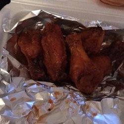 Wings On Tha Run - Hot lemon pepper wings